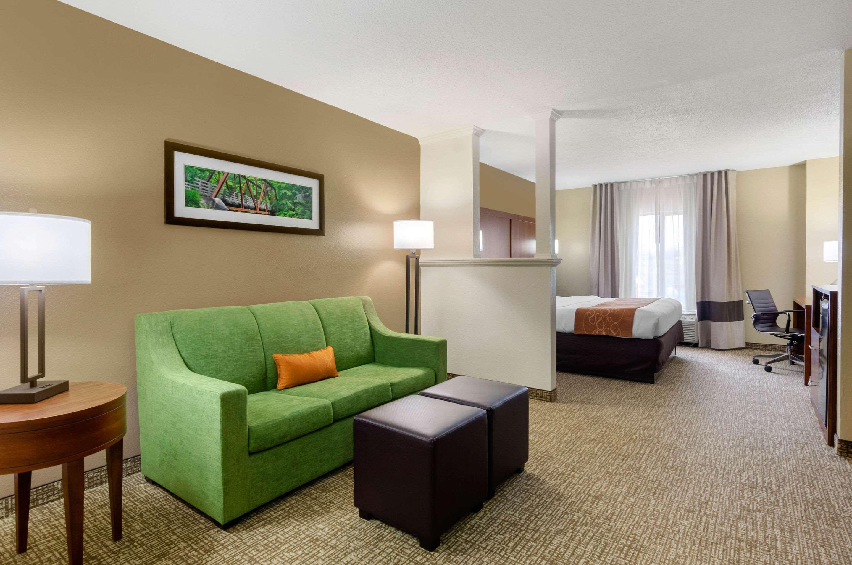 Comfort Suites Abingdon I-81 Exterior photo